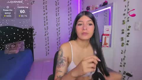 Snapshot of nikibryce_ chatting on June 20, 2026, 5:38 pm Niki online show from June 20, 2026, 5:38 pm