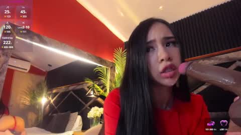 Snapshot of nikii_white chatting on January 11, 2025, 1:27 am nikii_white online show from January 11, 2025, 1:27 am