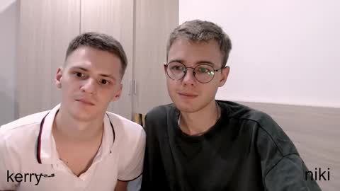 Snapshot of nikikerry_cum_ chatting on October 27, 2025, 2:43 pm nikikerry_cum_ online show from October 27, 2025, 2:43 pm