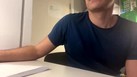 Snapshot of nikk3032 chatting on February 3, 2025, 1:52 am NIk online show from February 3, 2025, 1:52 am