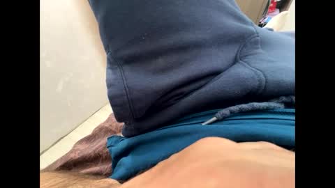 Snapshot of nikk3032 chatting on February 24, 2025, 8:27 am NIk online show from February 24, 2025, 8:27 am