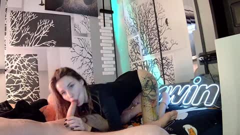 nikki7377 online show from December 14, 2024, 5:07 am