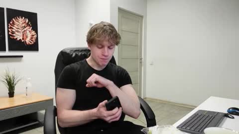 nikki online show from February 15, 2026, 6:37 pm