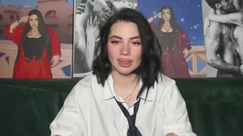 Snapshot of nikki_kardashian chatting on September 8, 2025, 8:52 pm Nikki Kardashian online show from September 8, 2025, 8:52 pm