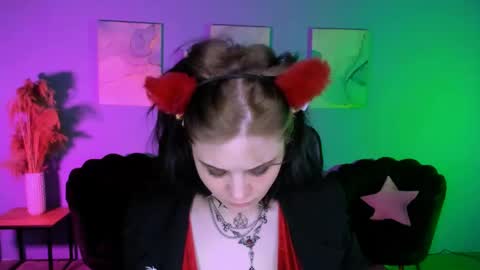 Snapshot of nikki_kiss_ chatting on April 27, 2026, 8:56 am nikki_kiss_ online show from April 27, 2026, 8:56 am