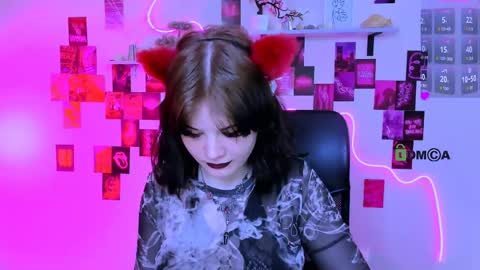 Snapshot of nikki_kiss_ chatting on May 13, 2026, 9:06 am nikki_kiss_ online show from May 13, 2026, 9:06 am