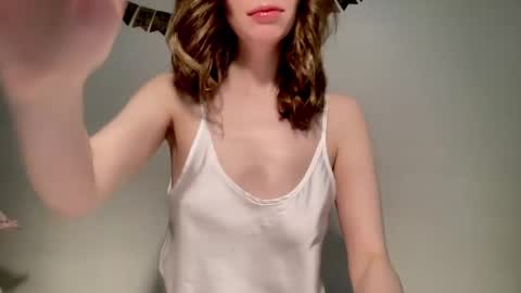 Nikki online show from January 22, 2025, 10:18 am