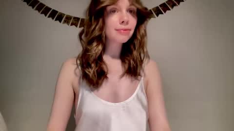 Nikki online show from January 30, 2025, 1:21 pm