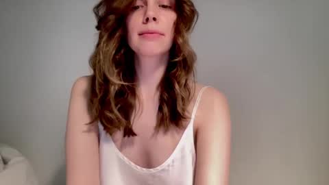 Nikki online show from March 4, 2025, 1:17 pm