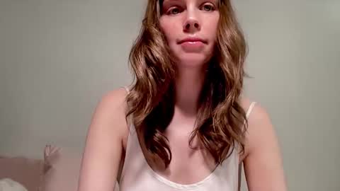 Nikki online show from October 2, 2025, 10:00 am