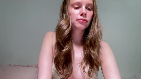 Nikki online show from May 1, 2026, 10:09 am