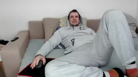 Nick online show from October 27, 2025, 7:34 am