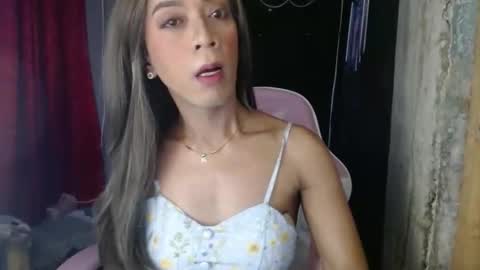 Snapshot of nikkie_dragon chatting on January 27, 2025, 11:22 pm nikkie online show from January 27, 2025, 11:22 pm