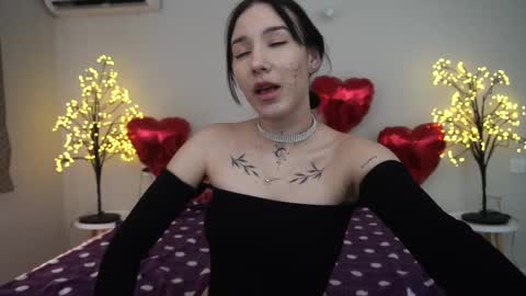 Snapshot of nikkigoldx chatting on February 26, 2025, 2:14 pm Nikki online show from February 26, 2025, 2:14 pm