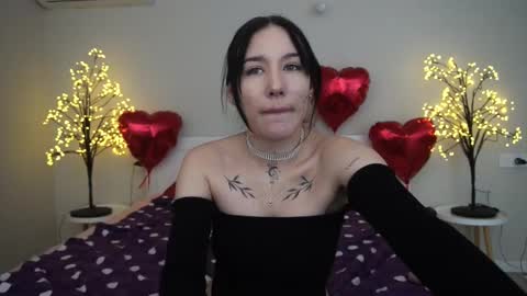 Snapshot of nikkigoldx chatting on February 26, 2025, 8:22 pm Nikki online show from February 26, 2025, 8:22 pm