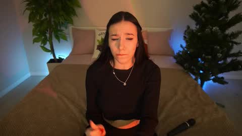 Nikki online show from January 7, 2026, 3:25 pm