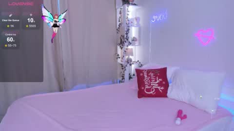 Snapshot of nikkikiss__ chatting on November 26, 2025, 2:45 am nikkikiss__ online show from November 26, 2025, 2:45 am