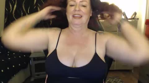 Nikki Mastersgirl1091 online show from November 19, 2025, 5:13 pm