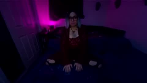 Nikki Neverland online show from March 3, 2026, 7:58 am