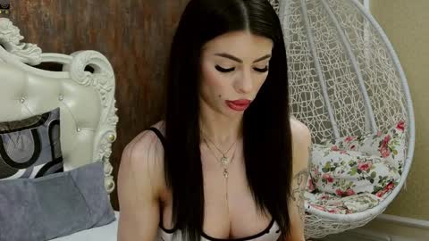 Snapshot of nikkirushxx chatting on March 6, 2025, 8:19 am Nikky online show from March 6, 2025, 8:19 am