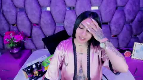 nikky_latin online show from February 22, 2026, 8:46 am