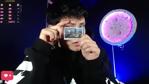 Nikky online show from March 16, 2026, 12:53 pm