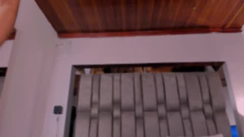     online show from November 28, 2025, 11:35 am