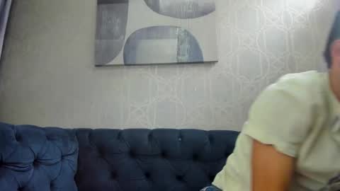 NIko online show from December 15, 2025, 7:29 pm