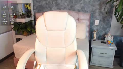 Snapshot of niko_robin chatting on April 17, 2026, 9:51 pm Niko Robin online show from April 17, 2026, 9:51 pm
