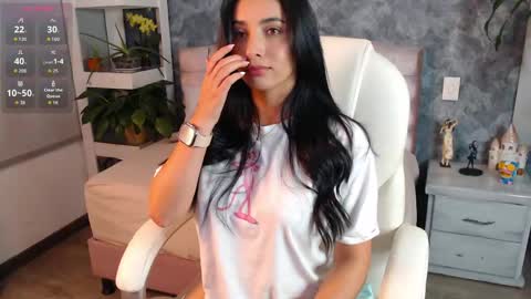Snapshot of niko_robin chatting on April 23, 2026, 11:18 pm Niko Robin online show from April 23, 2026, 11:18 pm