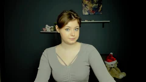 Little Niko  Help me reach my goals online show from January 21, 2025, 7:50 pm