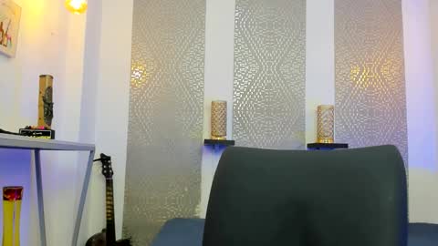 Snapshot of nikolay_gregori chatting on December 15, 2025, 4:28 am online show from December 15, 2025, 4:28 am