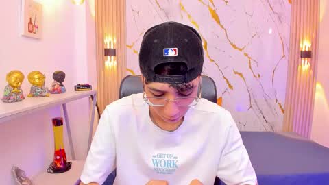    online show from February 4, 2026, 4:07 am