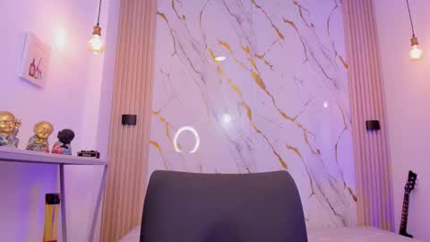    online show from February 25, 2026, 4:22 am