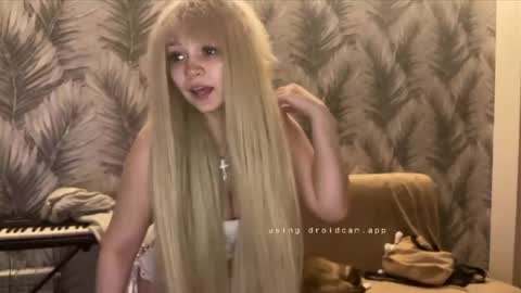 Snapshot of nikoli_naw chatting on May 26, 2026, 6:59 pm nikoli_naw online show from May 26, 2026, 6:59 pm