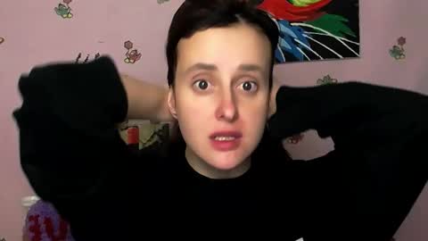 Nikolleta online show from November 10, 2025, 8:57 am