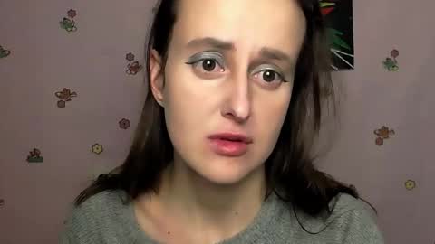 Nikolleta online show from November 23, 2025, 7:57 pm