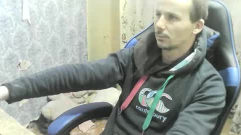 nikolos22 online show from November 30, 2025, 8:13 pm