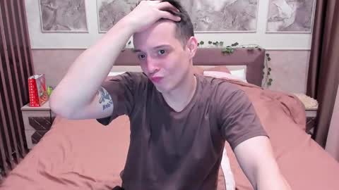 Snapshot of nikolos_vise chatting on January 21, 2025, 11:02 pm Nikolos online show from January 21, 2025, 11:02 pm