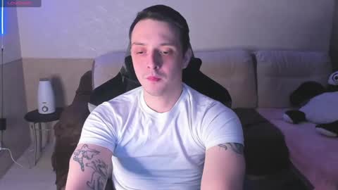 Snapshot of nikolos_vise chatting on February 8, 2025, 3:42 pm Nikolos online show from February 8, 2025, 3:42 pm