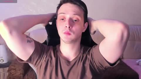 Snapshot of nikolos_vise chatting on February 9, 2025, 6:58 pm Nikolos online show from February 9, 2025, 6:58 pm