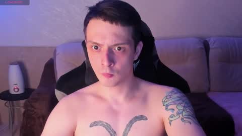 Snapshot of nikolos_vise chatting on February 12, 2025, 9:33 pm Nikolos online show from February 12, 2025, 9:33 pm