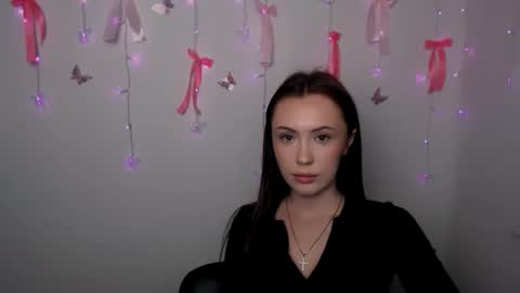 Snapshot of nikonara_ chatting on February 11, 2026, 4:23 pm nikonara_ online show from February 11, 2026, 4:23 pm
