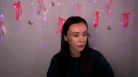 Snapshot of nikonara_ chatting on March 13, 2026, 1:40 pm nikonara_ online show from March 13, 2026, 1:40 pm