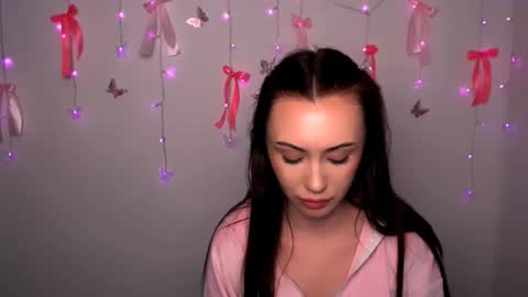 Snapshot of nikonara_ chatting on March 18, 2026, 3:26 pm nikonara_ online show from March 18, 2026, 3:26 pm