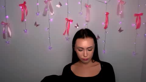 Snapshot of nikonara_ chatting on April 1, 2026, 1:41 pm nikonara_ online show from April 1, 2026, 1:41 pm