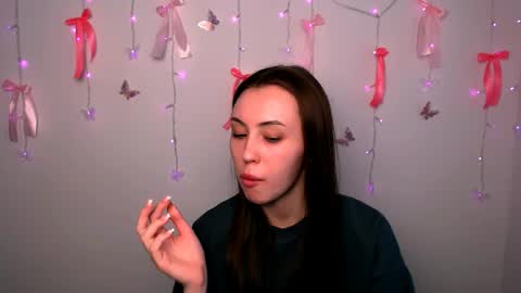 Snapshot of nikonara_ chatting on April 9, 2026, 10:53 am nikonara_ online show from April 9, 2026, 10:53 am