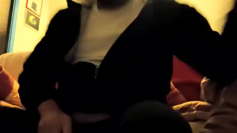 Niks online show from November 24, 2025, 12:54 am