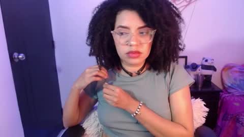 Nicole    GTM-5 1100 pm - 700 am online show from January 29, 2025, 6:43 am