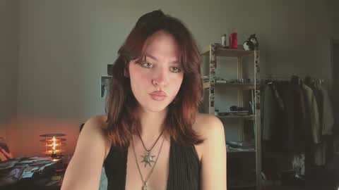 Snapshot of niky_jess chatting on May 23, 2026, 1:37 pm Veronica online show from May 23, 2026, 1:37 pm